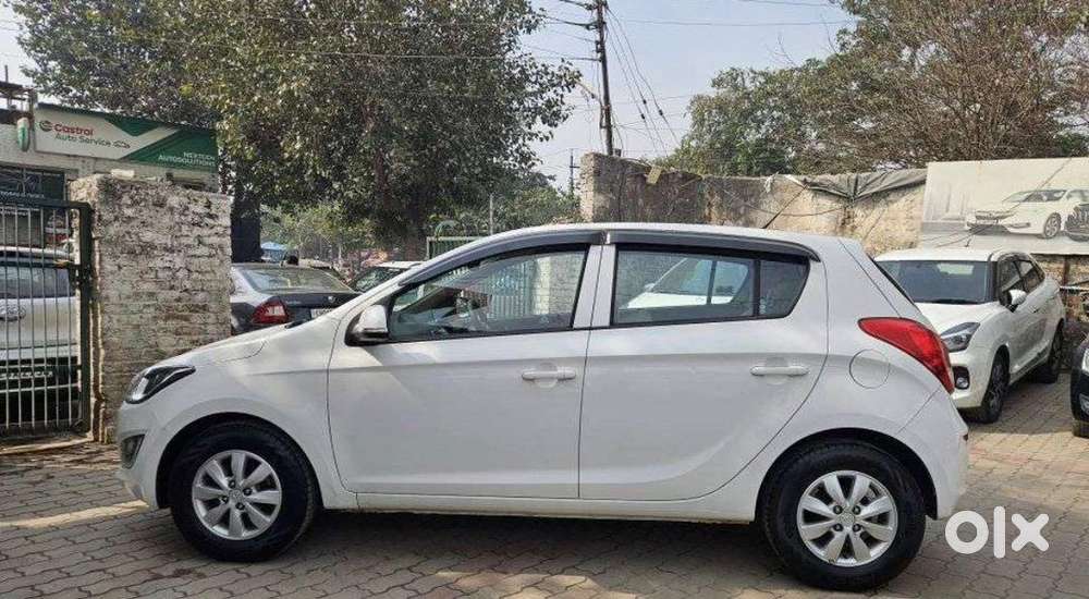 All Original Car All Services Done In Agency