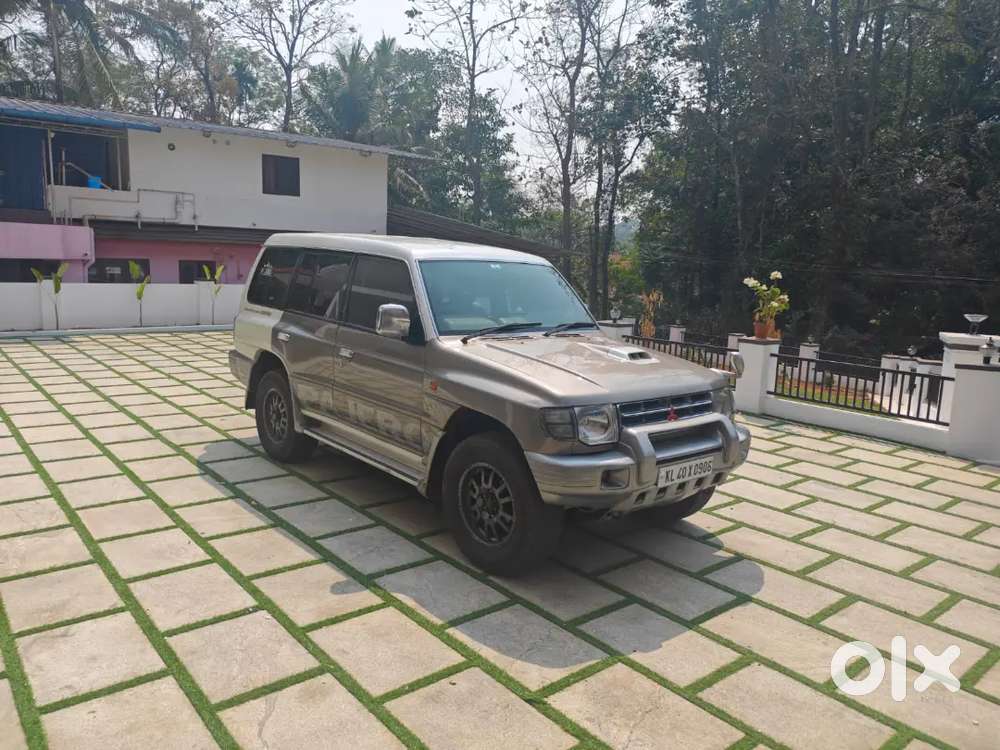 Mitsubishi Pajero 2009