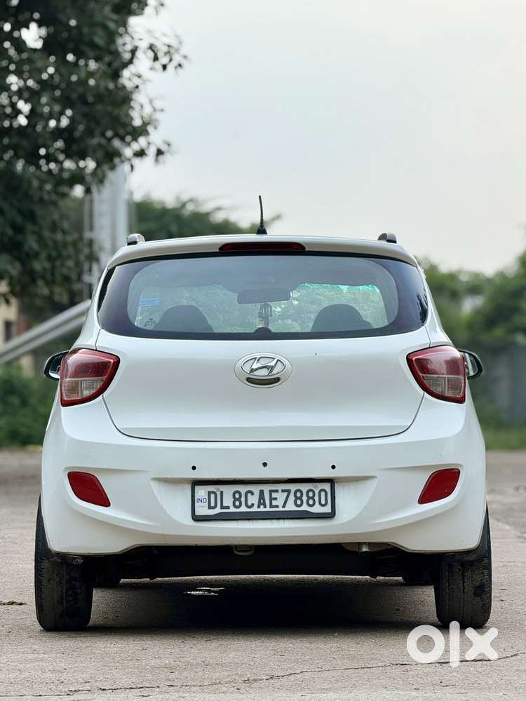 Hyundai Grand I10 Sportz O 1.2, 2015, Petrol