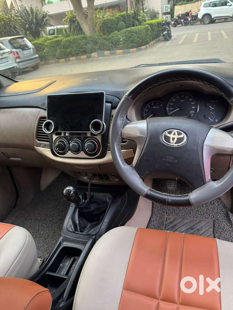 Toyota Innova 2.5 G (diesel) 7 Seater, 2015, Diesel