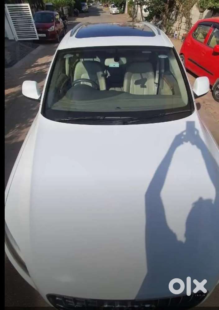 Audi Q7 2015 Diesel 85000 First Onwer Nice Car Good Good Car Nice