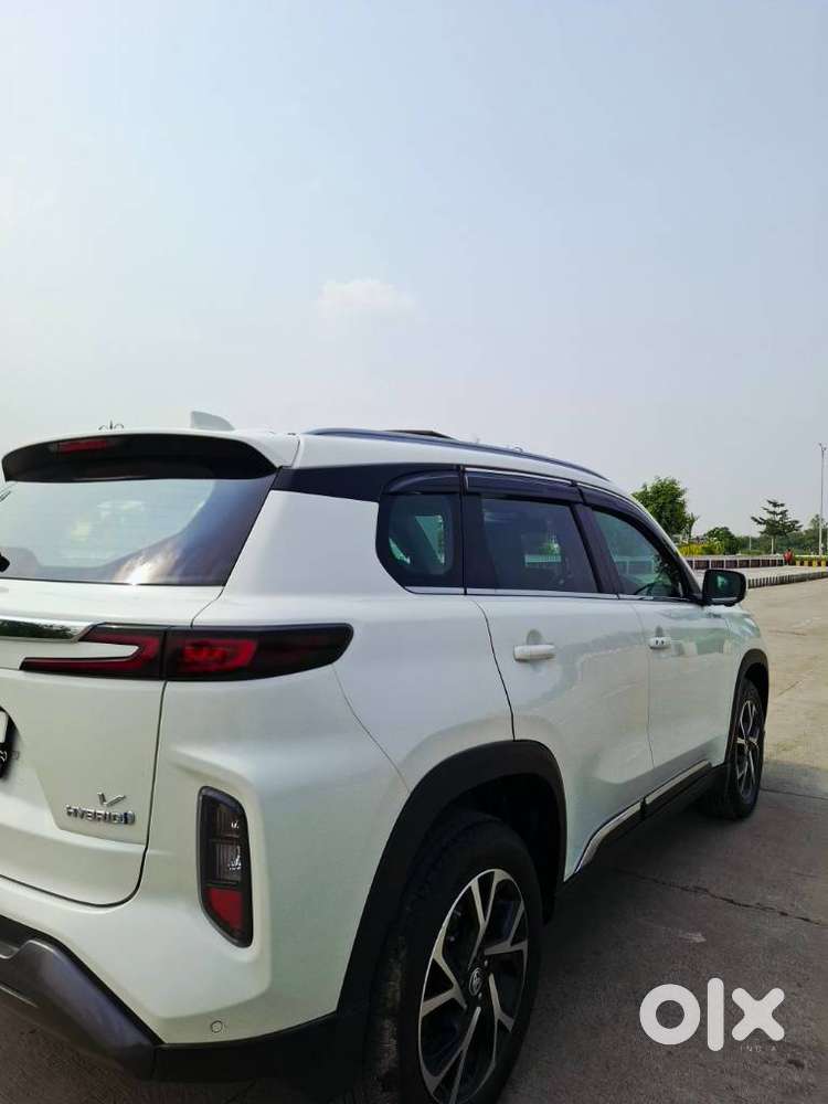 Toyota Urban Cruiser Hyryder 1.5 V Hybrid, 2025, Petrol