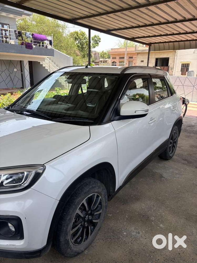 Brand New Condition Petrol Well Maintained 1st Owner