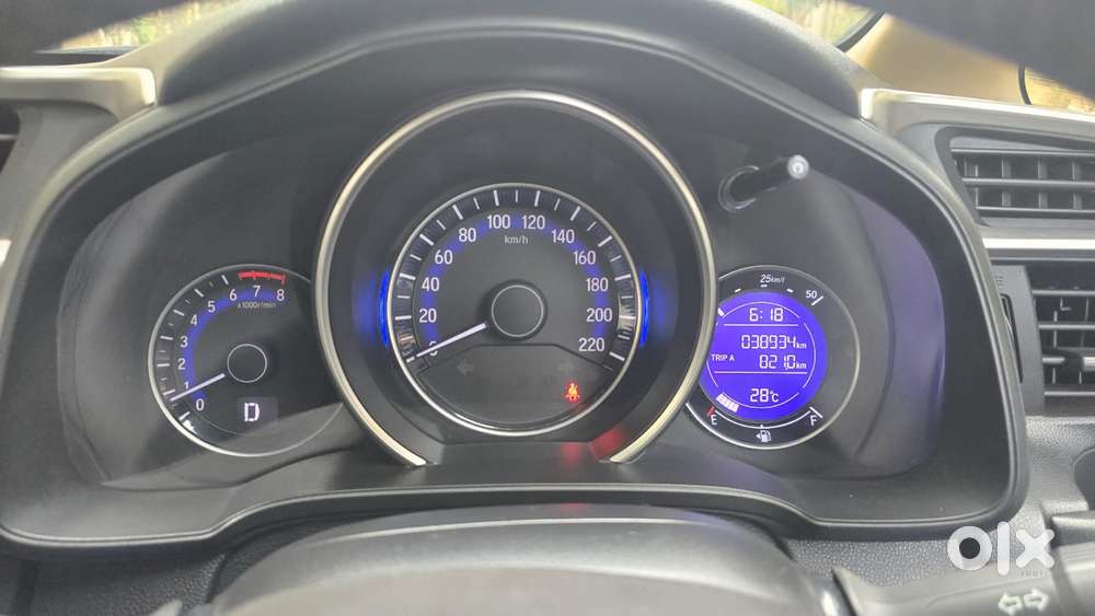 Honda Jazz V Automatic, 2018, Petrol
