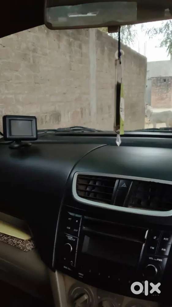 Maruti Suzuki Swift Dzire 2016 Diesel 68000 Km Driven