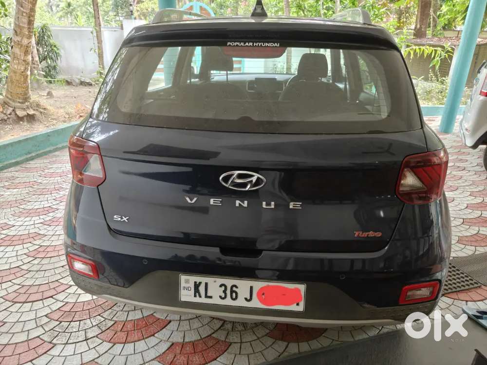 Venue Automatic Dct Turbo Top Variant