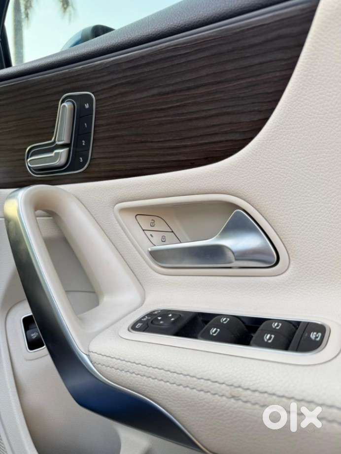 Mercedes-benz A-class Limousine 200, 2024, Petrol