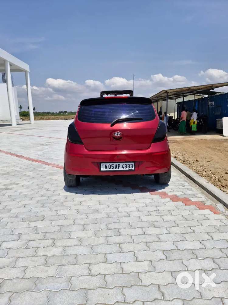 Hyundai I20 Sportz 2012