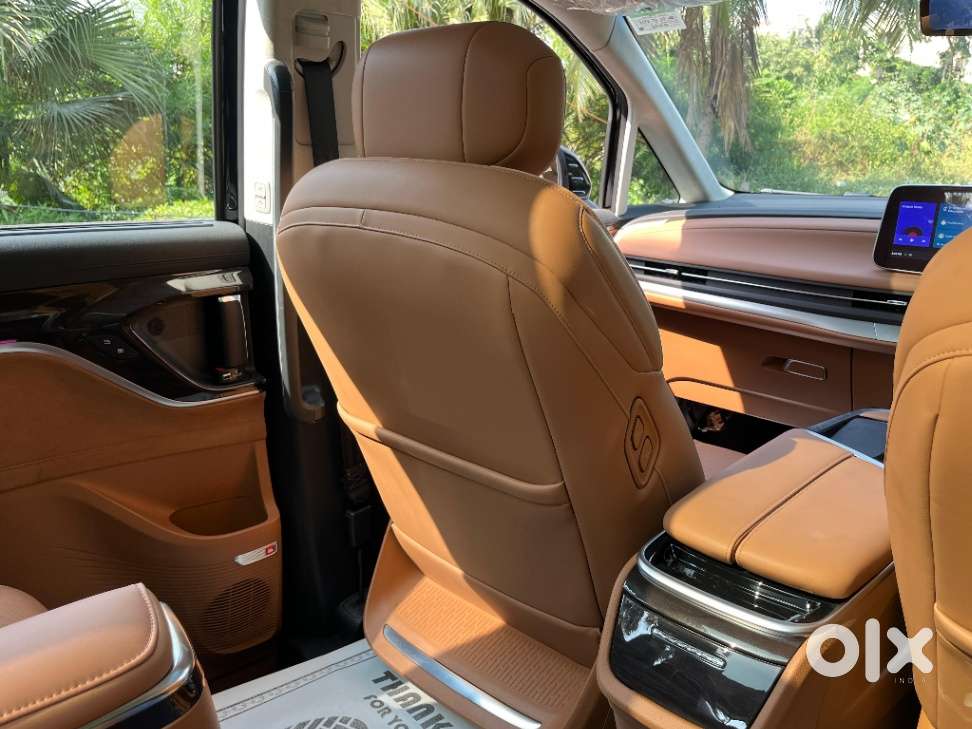 Mg M9 Presidential Limo, 2026, Electric