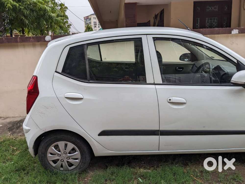 I10 Magna  37k Km Driven  Top Condition  First Owner