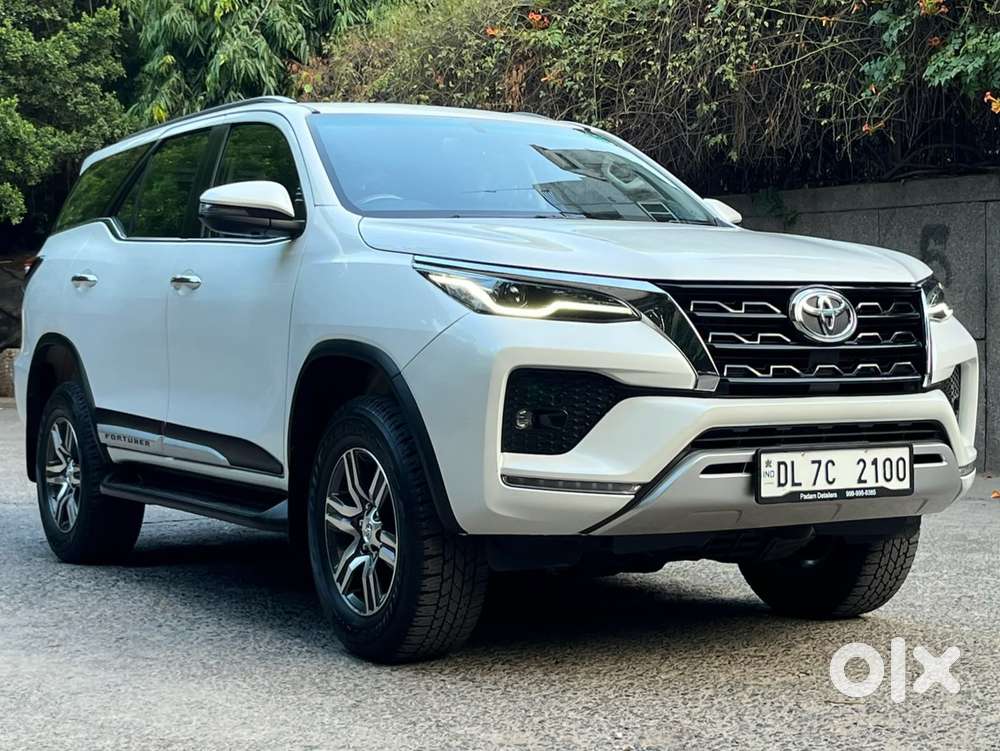 Toyota Fortuner 4x2 At 2.7 Petrol, 2024, Petrol