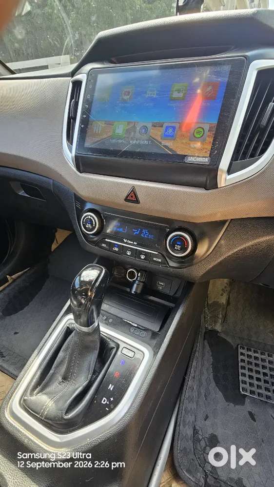 Creta Petrol Automatic
Top Model With Sunroof