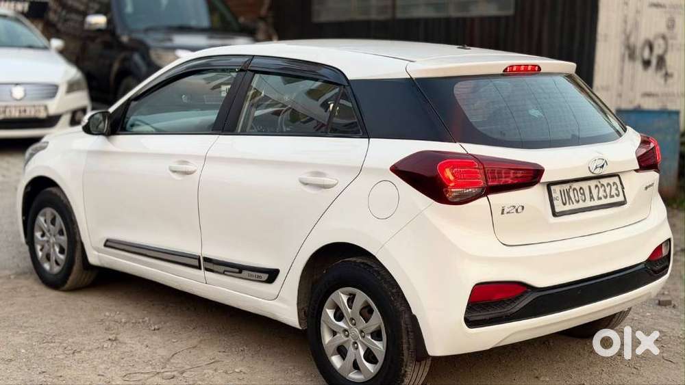 Hyundai I20 Sportz 1.2 Vtvt, 2018, Petrol