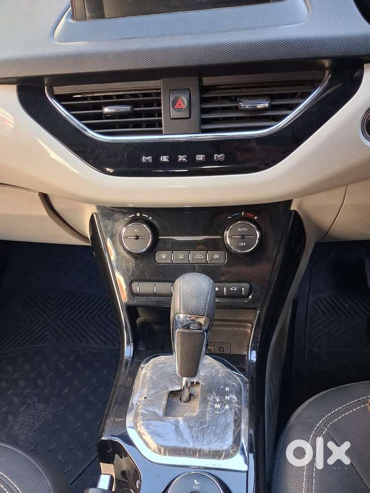 Tata Nexon Amt Xza Plus, 2022, Petrol