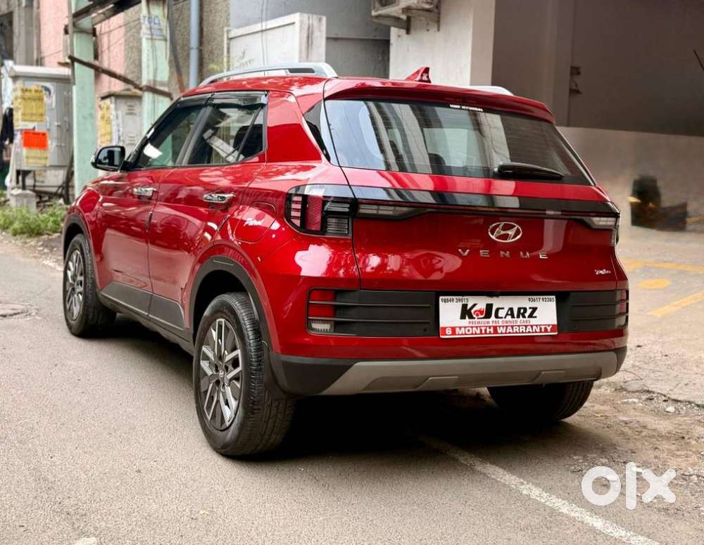 Hyundai Venue 1.0 S (o) Turbo Dct, 2024, Petrol