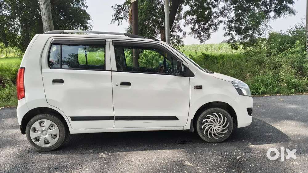 Maruti Suzuki Wagon R (2016)