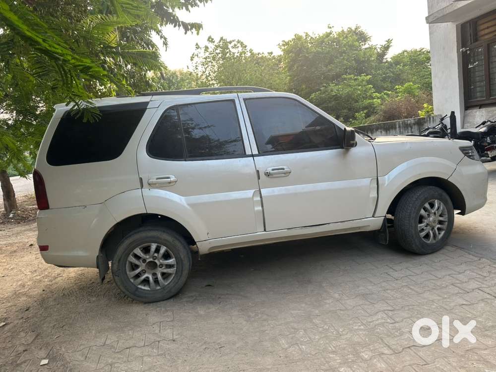 Tata Safari Storme Diesel 2013