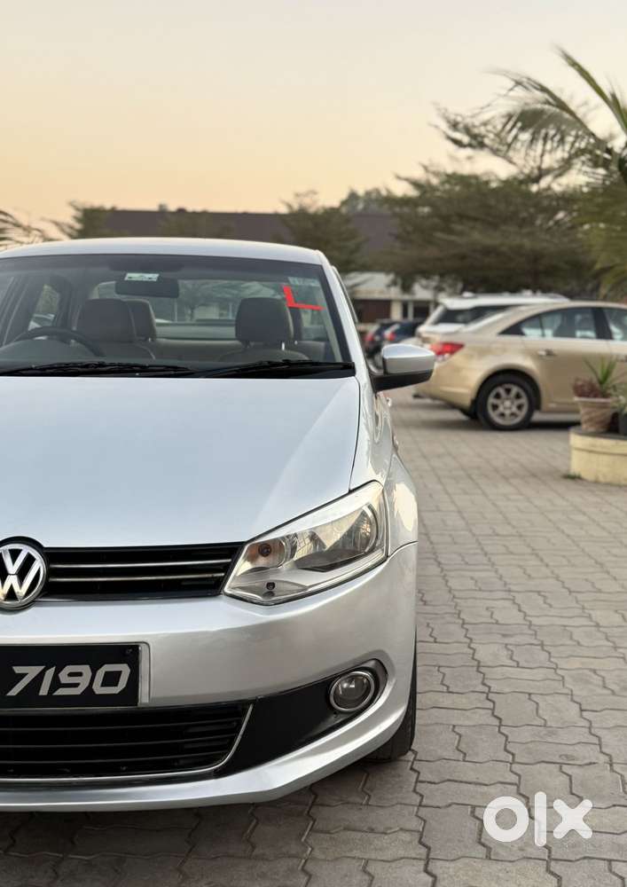 Volkswagen Vento 1.2 Tsi Highline Plus At, 2011, Petrol