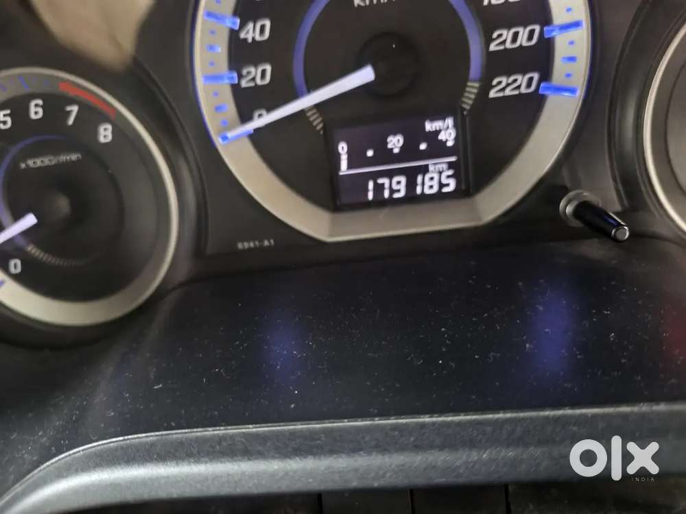 Honda City 1.5 V Petrol 2013
