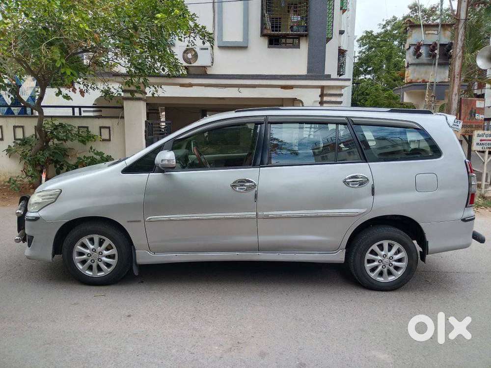 Toyota Innova 2.5 V 7 Str, 2013, Diesel