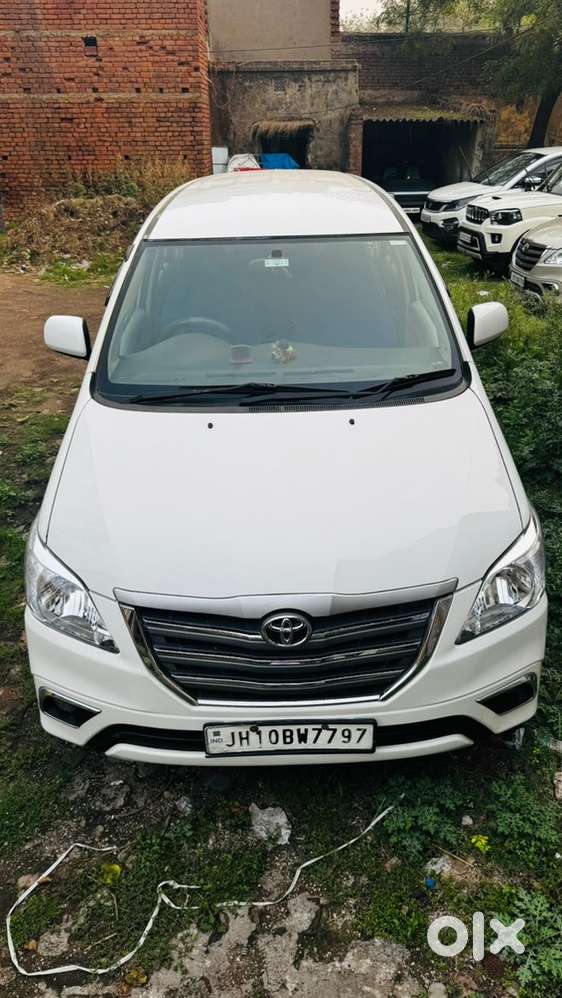Toyota Innova 2020 Diesel Well Maintained