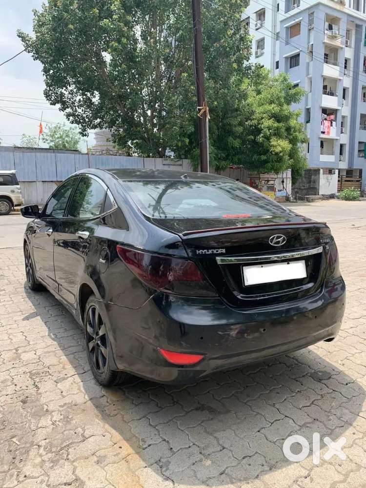 Hyundai Verna 2013