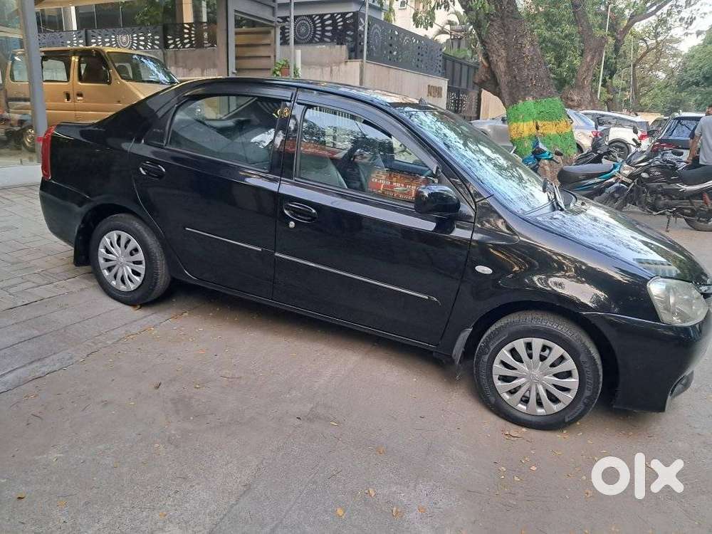 Toyota Etios 2010-2012 G Safety, 2011, Petrol
