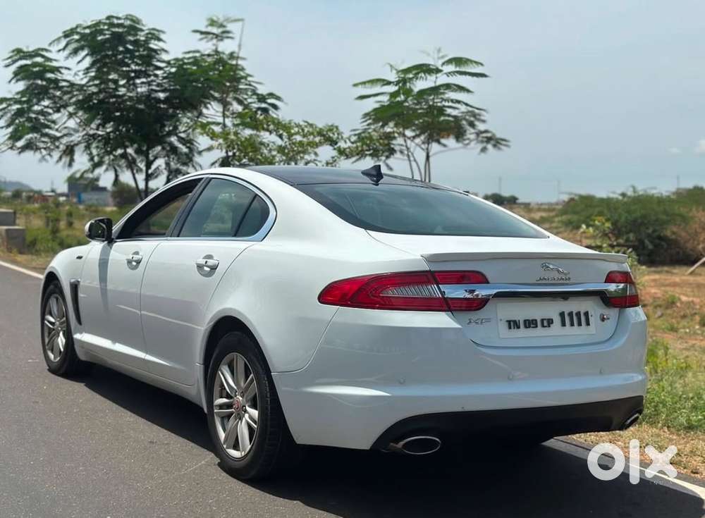 Jaguar Xf Diesel 2016 Km Driven 75000