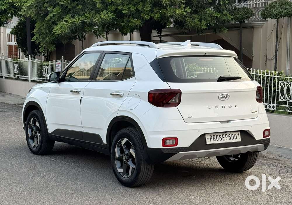 Hyundai Venue Sx (o) Mt 1.0 Turbo, 2020, Petrol