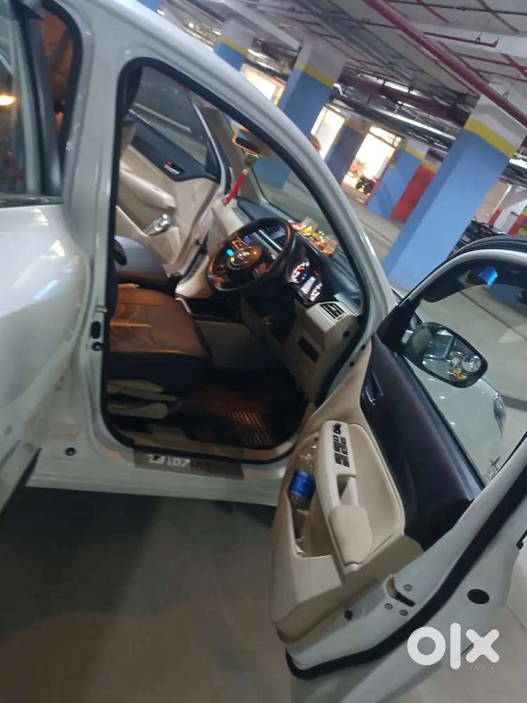Maruti Suzuki Dzire Vxi | Only 16,495 Km Driven | Excellent Conditi