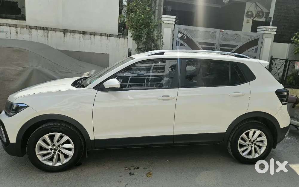 Volkswagen Taigun 2021 Petrol 27500 Km Driven