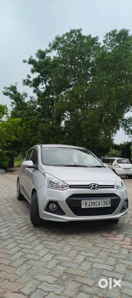 Hyundai Grand I10 Sportz 2015