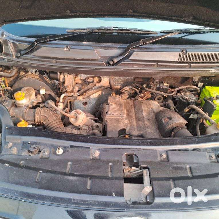 Mahindra Tuv 300 Mhawk100 T8 Amt, 2017, Diesel