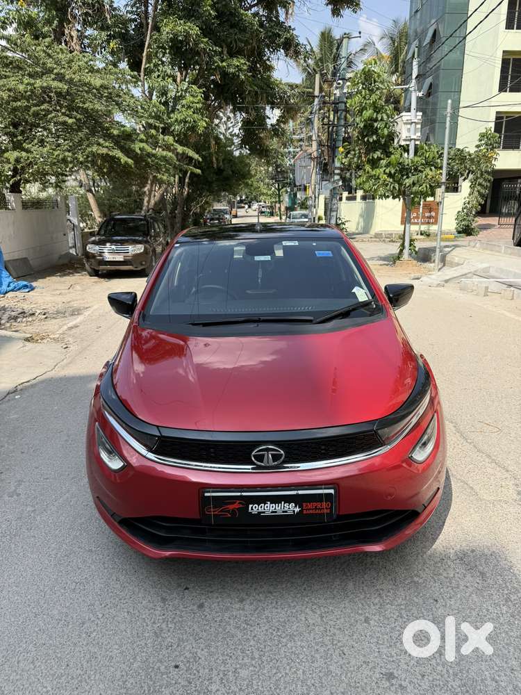 Tata Altroz 1.2 XZ Plus RTN DCT, 2022, Petrol