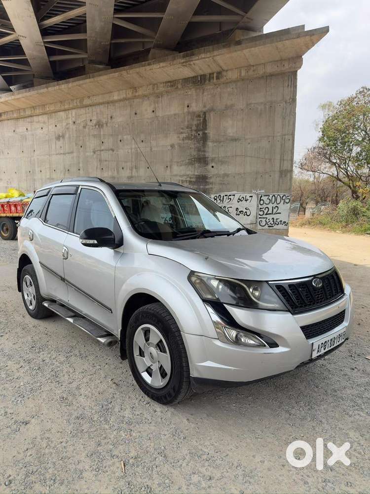 Xuv500 Showroom Maintenance Good Condition
