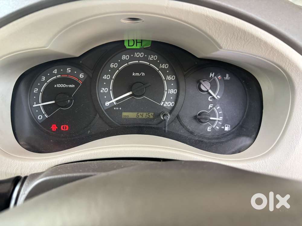 Toyota Innova 2.5 Gx 8 Str Bs-iii, 2010, Diesel