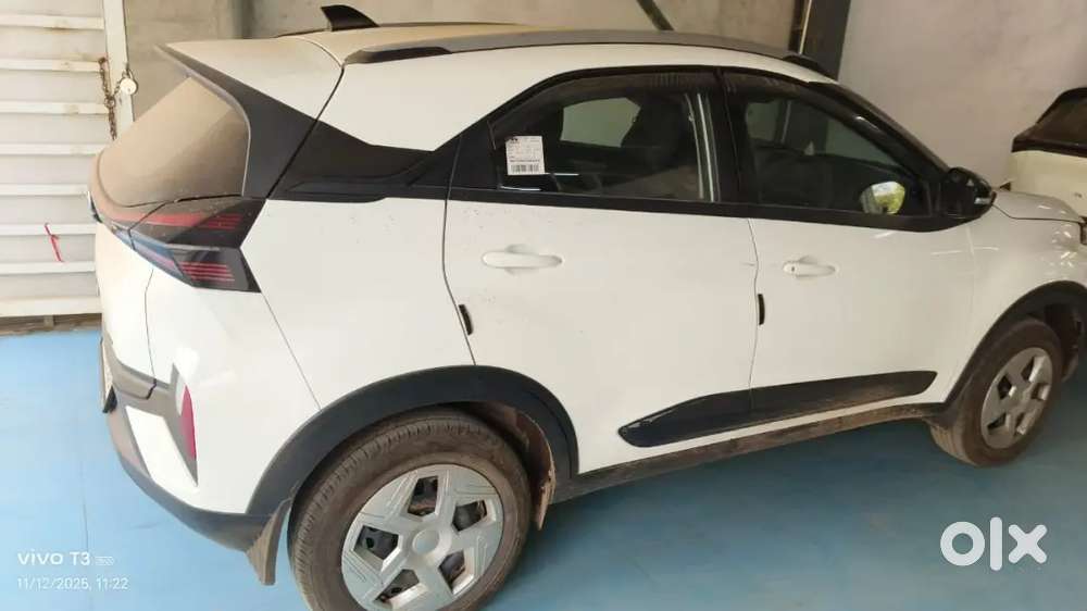 Tata Nexon 2025 Petrol Amt