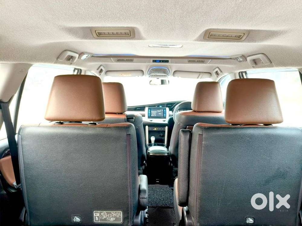 Toyota Innova Crysta 2.8z Automatic, 2018, Diesel