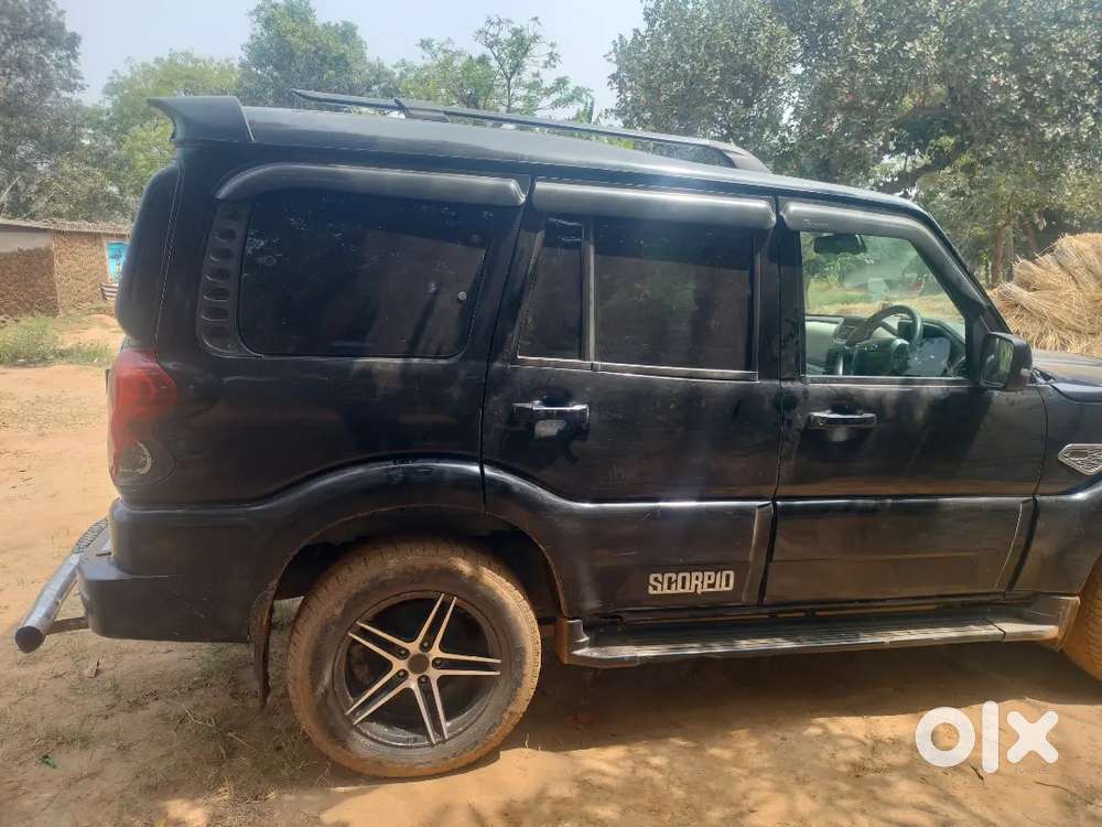 Mahindra Scorpio Classic 2018 Diesel 76000 Km Driven