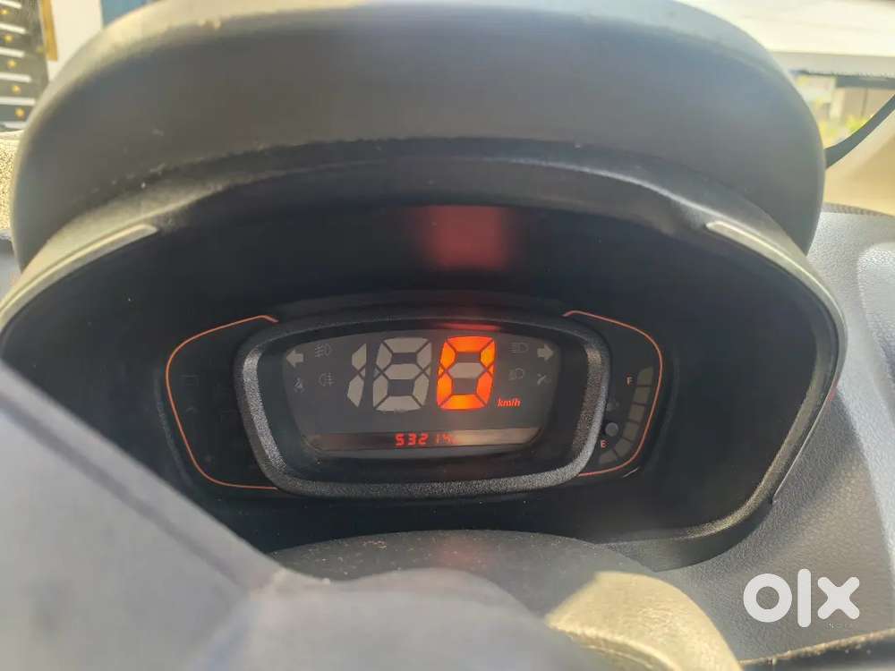 2017 Renault Kwid Rxt Petrol Automatic