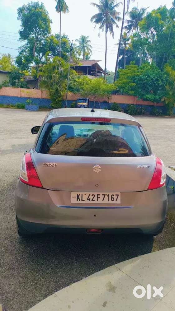 Maruti Suzuki Swift 2012 Petrol 182380 Km Driven