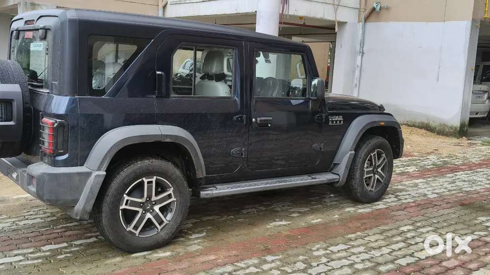 Mahindra Thar Roxx 2025