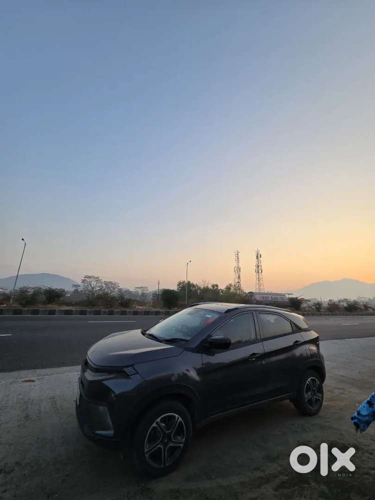 Tata Nexon Smart Plus 2025