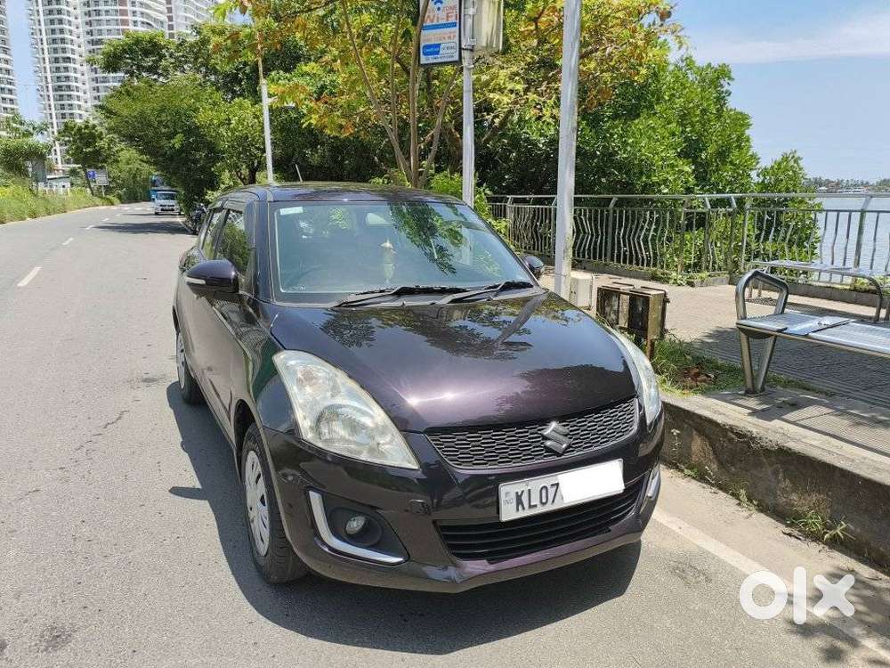 Maruti Suzuki Swift Vxi Optional, 2016, Petrol
