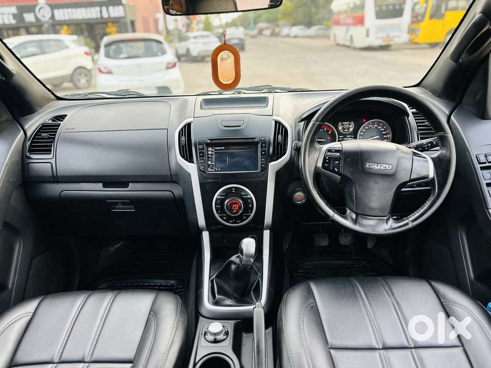 Isuzu D-max V-cross 4x4, 2020, Diesel