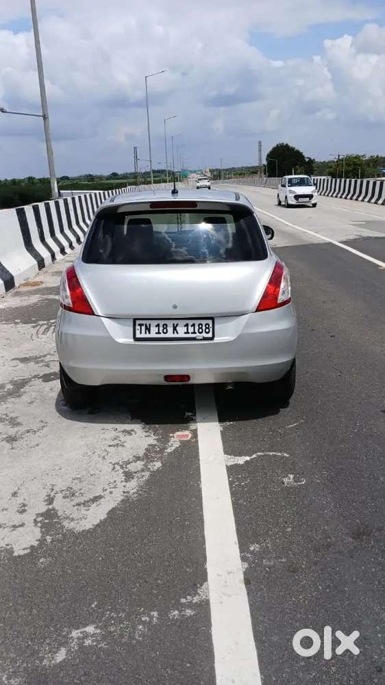 Maruti Suzuki Swift 2012 Diesel 106000 Km Driven