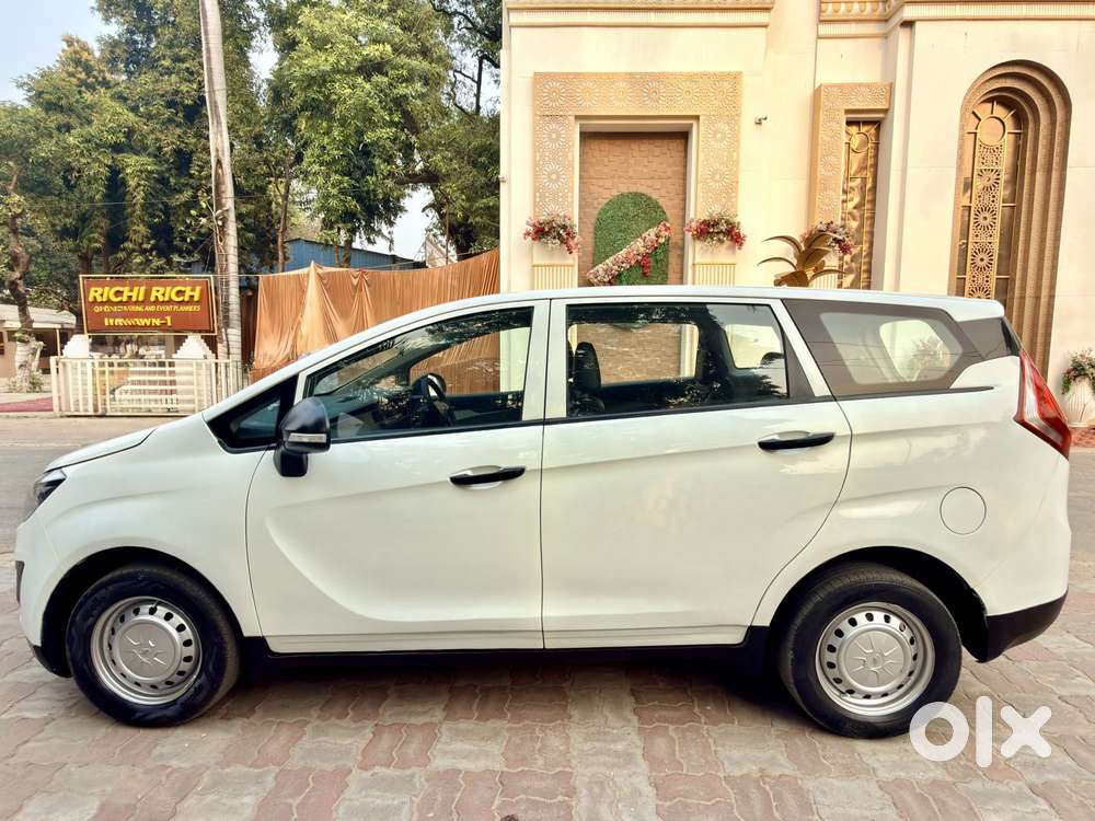 Mahindra Marazzo M2, 2019, Diesel