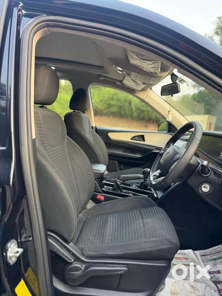 Mahindra Xuv700 2022