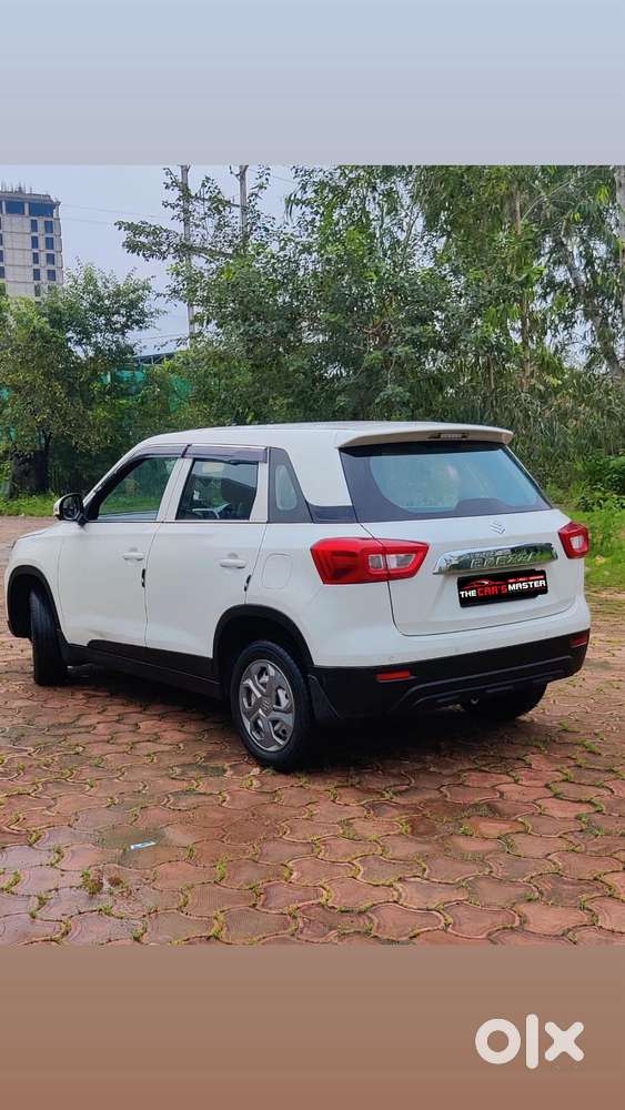 Maruti Suzuki Brezza 1.5 Vxi Smart Hybrid, 2021, Petrol
