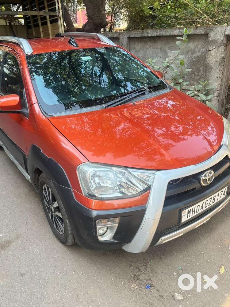 Toyota Etios Cross 2015 Diesel 74000 Km Driven